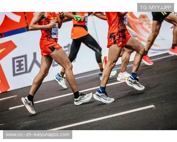 中国马拉松跑者再度突破极限